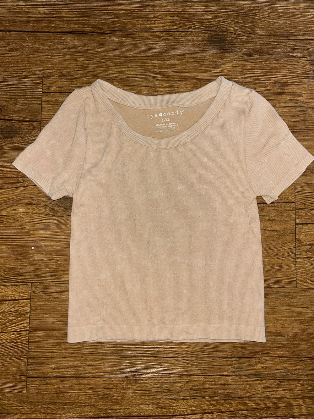 eye candy Short Sleeve Ribbed Crewneck Top in Tan